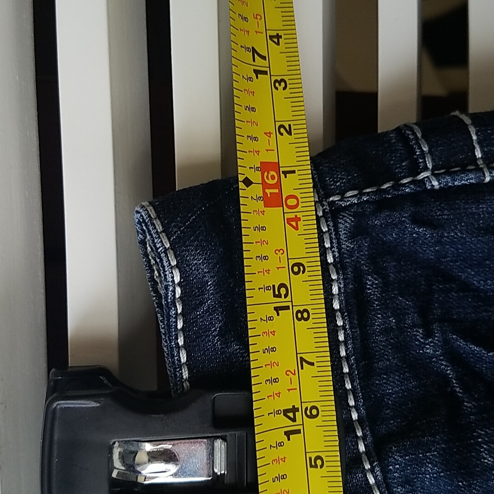 Jeans - Picture 6 of 11